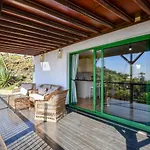 Holiday home Casa Uva